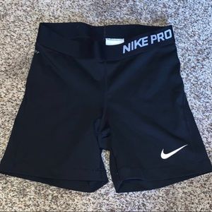 Black Nike pro shorts